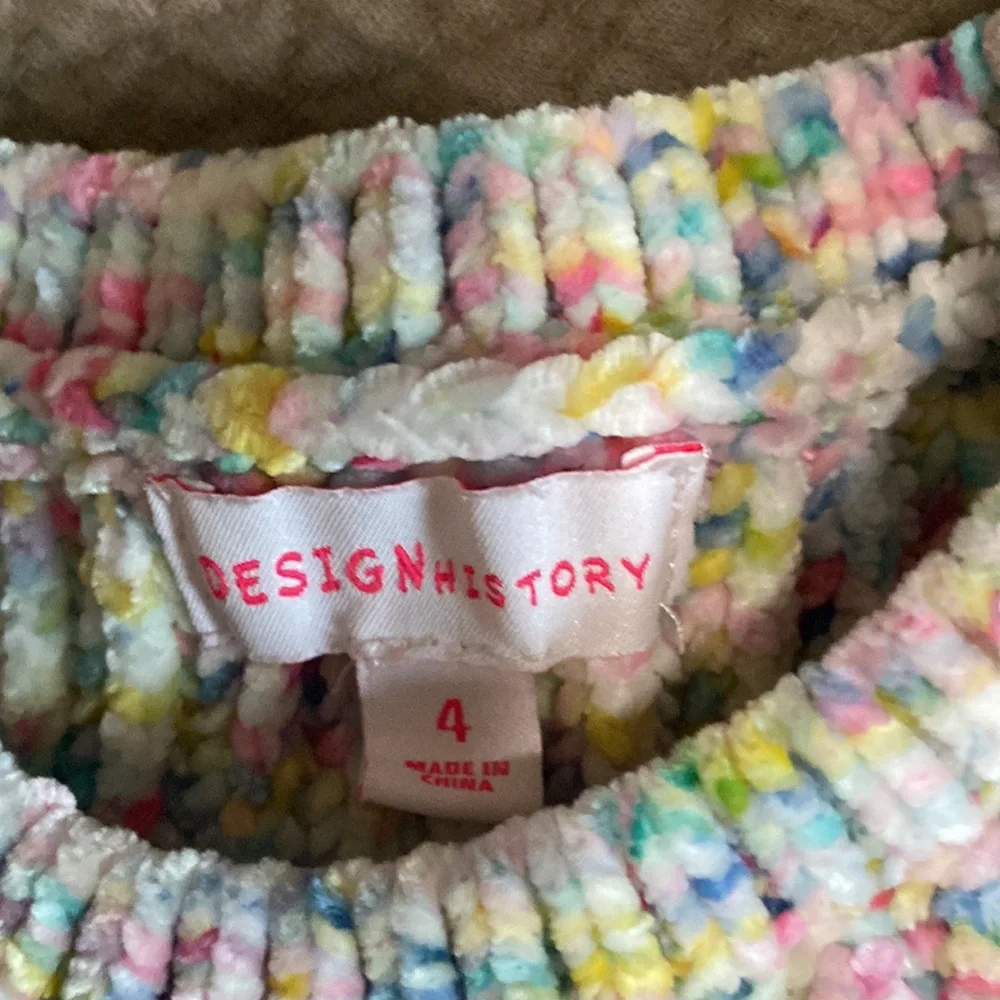 Colorful sweater - Picture 2 of 2
